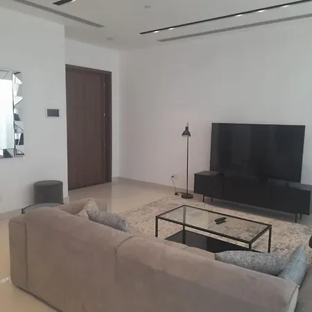 360 Building - View 2 Bedroom Apartamento *