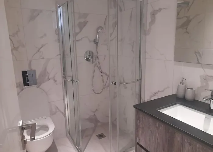 360 Building - View 2 Bedroom Apartment